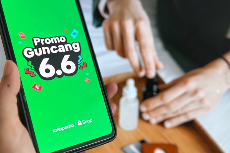 Pria Wajib Simak Lima Tips Jaga Kesehatan Kulit saat Cuaca Panas ala Tokopedia dan Dokter Spesialis Kulit