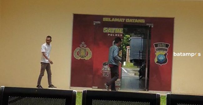 M Riduan dan Budiman, Dua Tersangka Dugaan Pemalsuan Surat Tanah di Seilekop, Bintan Penuhi Panggilan Polisi