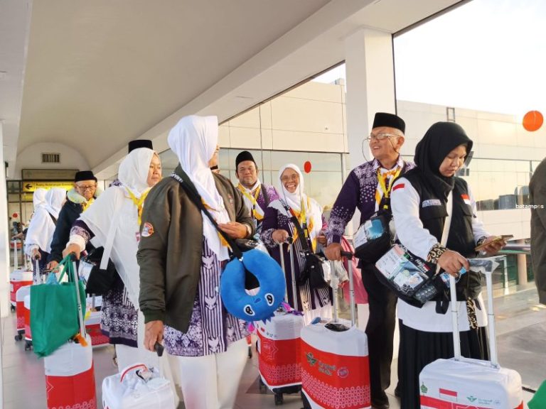 Kemenag Soroti Keterlambatan Pemberangkatan Jamaah Haji, Bagaimana di Bandara Hang Nadim Batam?