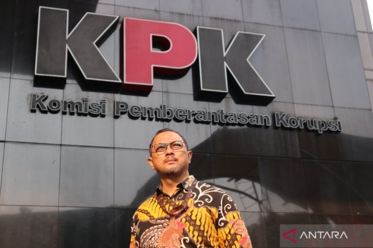 KPK Jadwalkan Pemeriksaan Kusnadi