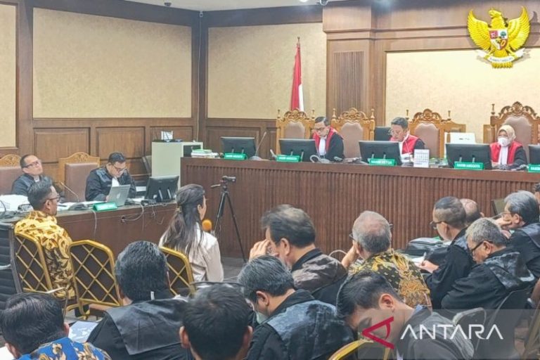 Sahroni Sebut SYL Jadi Mentan Atas Usul Surya Paloh