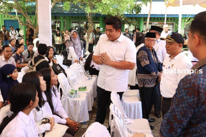 Pemkab Alokasikan Anggaran Rp 2 Miliar untuk Beasiswa bagi Mahasiswa di Bintan