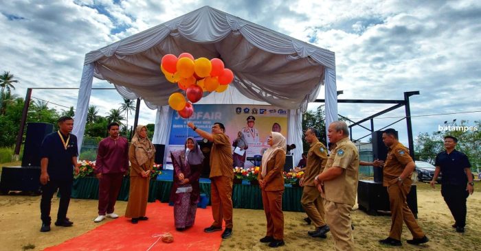 Gelar Job Fair, SMKN 1 Seri Kuala Lobam Libatkan Sejumlah Perusahaan dan Instansi Pemerintah