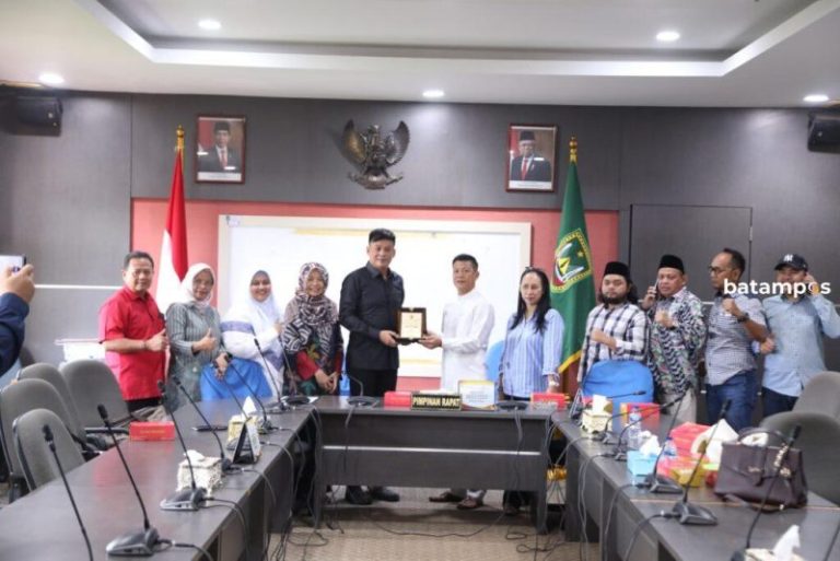 Pelajari Hibah Tanah, Legislator Bogor Kunker ke DPRD Batam