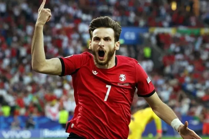 Khvicha Kvaratskhelia, Maradona dari Georgia yang Sukses Wujudkan Keajaiban di Euro 2024