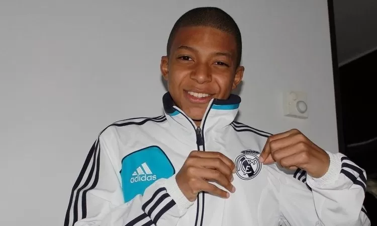 Kylian Mbappe Resmi Jadi Pemain Real Madrid, Kontrak 5 Musim