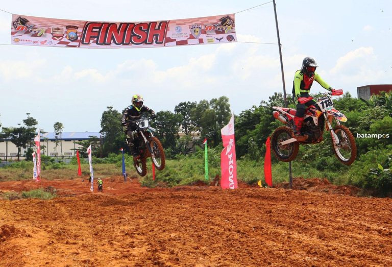 Ratusan Crosser dari Berbagai Daerah Ikut Pacu Adrenalin di Kejuaraan Kapolda Cup Motocross Championship 2024