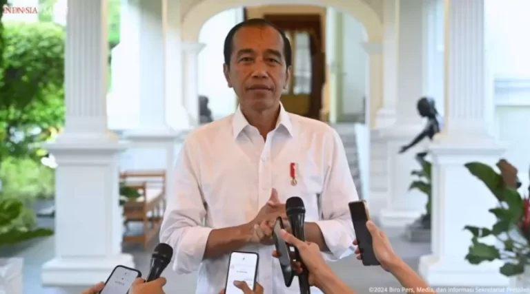 Jokowi Panggil Sri Mulyani hingga Gubernur BI ke Istana Terkait Rupiah Makin Lesu