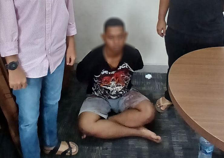 Di Batam, Ada Anak Tikam Orangtua, setelah Menikam Ia Lari ke Bandara