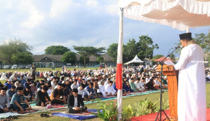 Ratusan Umat Islam Ikuti Salat Iduladha di Lapangan Hang Tuah, Tanjunguban