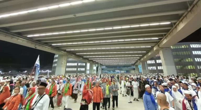 Puncak Ibadah Haji Selesai, Jamaah Haji Mulai Tinggalkan Mina