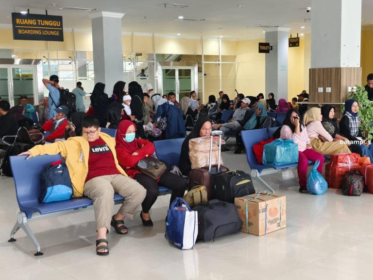 Pelabuhan Domestik Sekupang Catat 3.715 Penumpang saat Arus Balik Libur Idul Adha