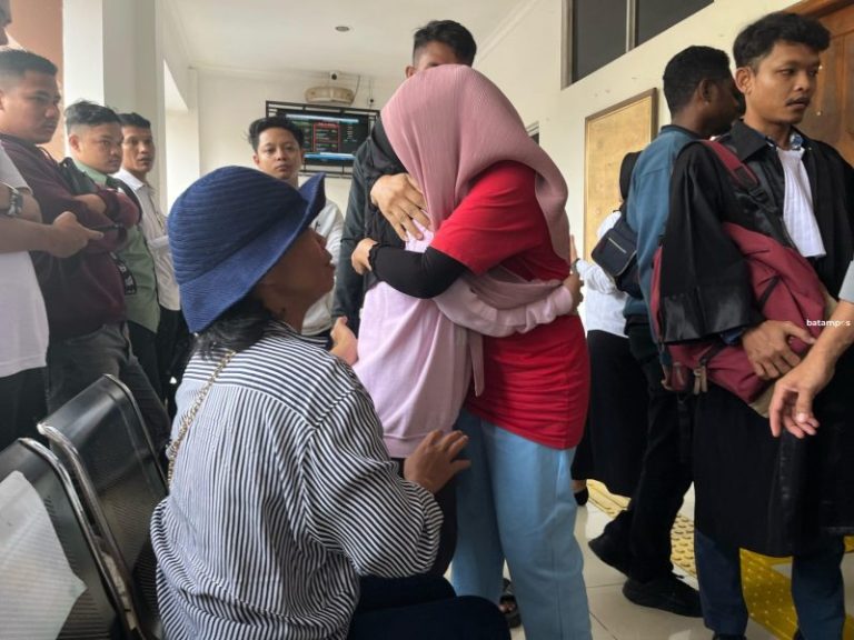 Jambak Rambut Pedagang, Megawati Jadi Pesakitan Karena Korban Minta Rp 50 Juta