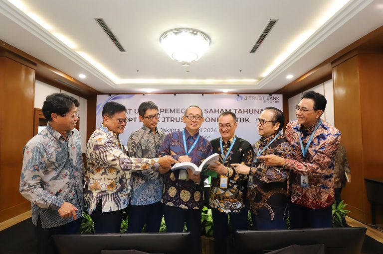 Gelar RUPS, J Trust Bank Optimis Capai Target Bisnis dan Teguhkan Komitmen Praktik Bisnis Berkelanjutan