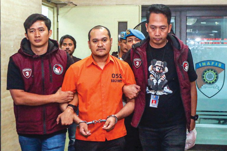 Buronan Thailand Diekstradisi, Kapan Fredy?