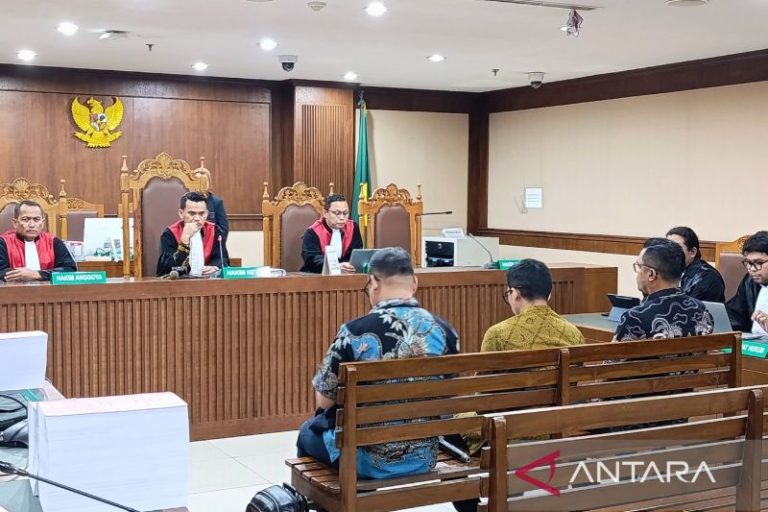 PPK Proyek BTS 4G Dituntut 7 Tahun Penjara