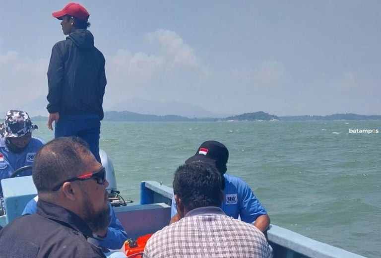 Nelayan yang Hilang di Laut Karimun Belum Ditemukan
