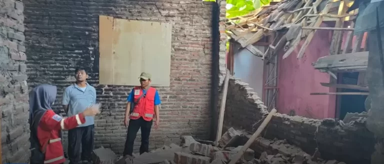 Gempa Bumi 4,6 SR Guncang Batang Jawa Tengah, 13 Rumah Rusak Berat, 7 Warga Terluka