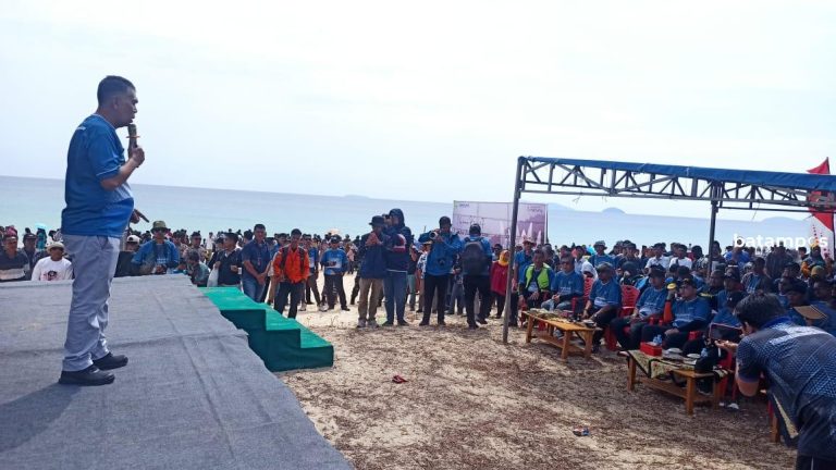 Bupati Natuna Buka Parade Jetski, Pariwisata Natuna Dikenal Internasional