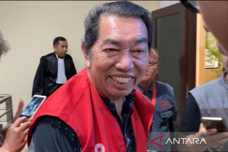 Paman Fredy Pratama Divonis 2 Tahun 6 Bulan