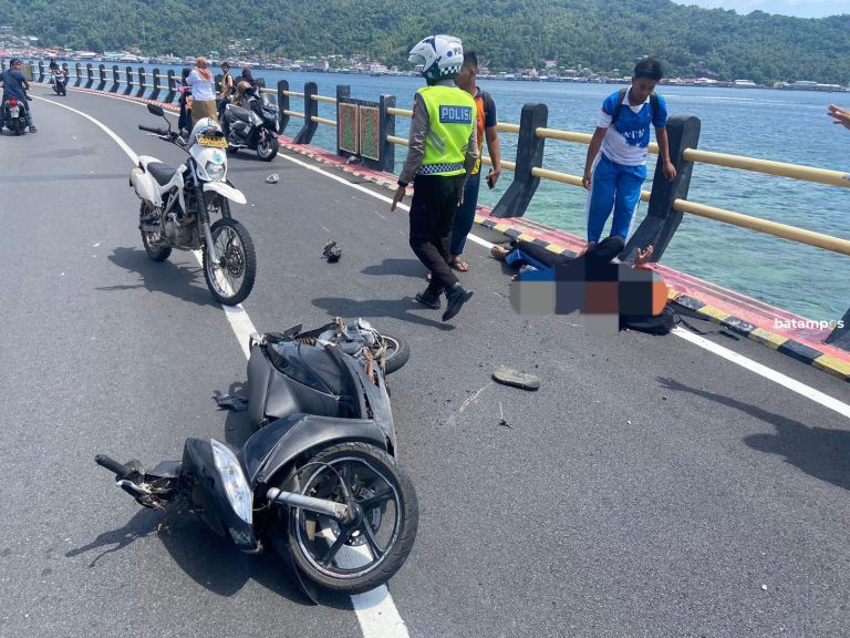 BAwa Motor, Siswa SMAN 1 Siantan Kecelakaan Tunggal di Jembatan Selayang Pandang