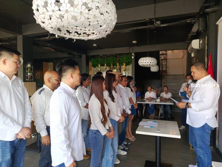 Steven B Evans Nahkodai IPSA Kepri