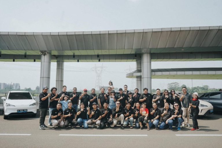 NETA Resmi Luncurkan NETA Community Indonesia dan Gelar Konvoi Spektakuler di GIIAS 2024