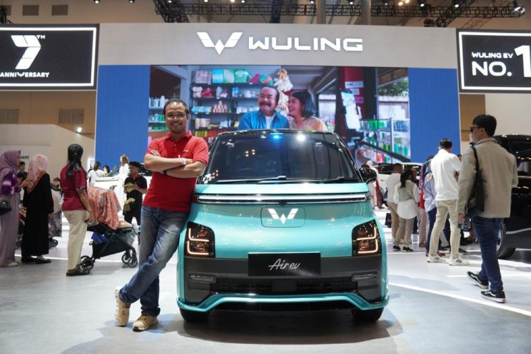 Kreativitas Konsumen Meriahkan GIIAS 2024: Wuling Air ev dengan Sentuhan Personalisasi yang Unik