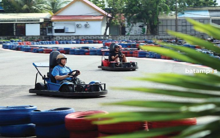 51.806 Warga Singapura Pelesir di Batam