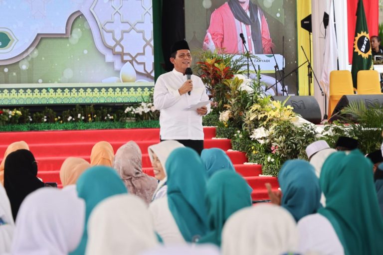 Gembira dan Penuh Makna: Tabligh Akbar 1 Muharram Bersama Ustadz Ucay