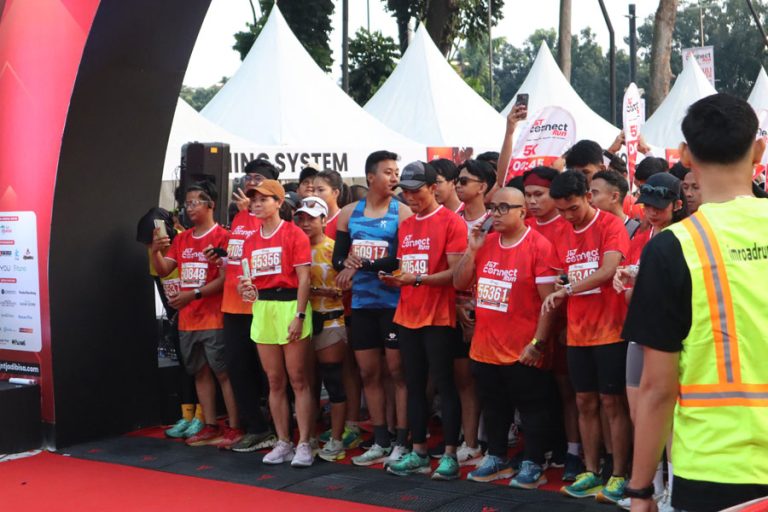 Ribuan Peserta Antusias Ikuti J&T Connect Run 2024, Berlari Bersama untuk UMKM dan Keberlanjutan