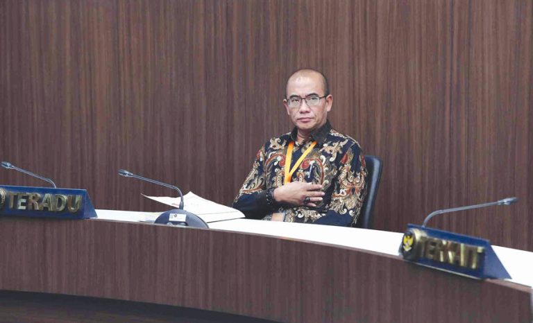 Diputus Bersalah Lakukan Asusila, Ketua KPU Hasyim Asy’ari Dipecat dari Jabatannya