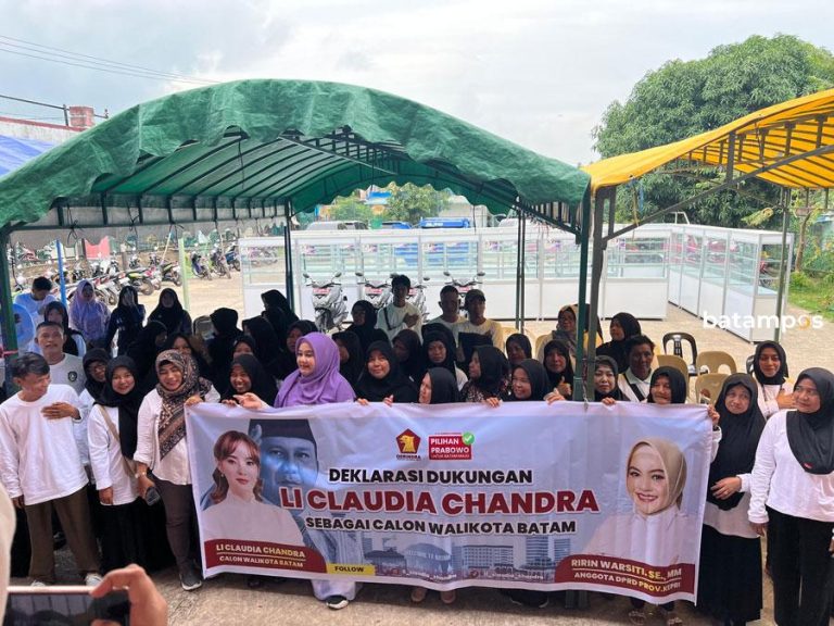 Loyalis Ririn Warsiti Deklarasi Dukung Li Claudia Candra