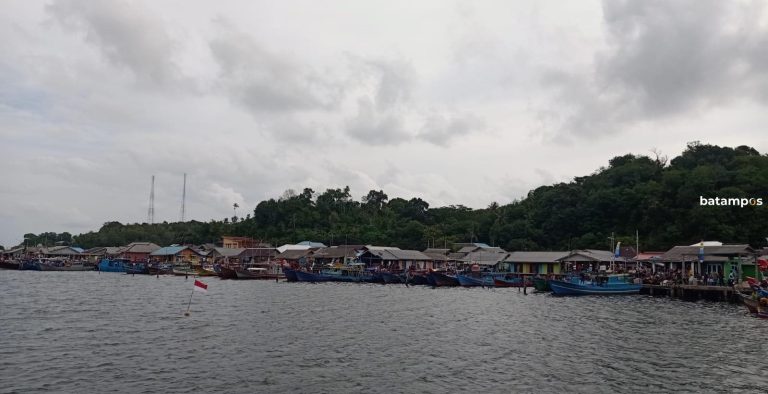 Nelayan Kembali Diresahkan Aktivitas Pukat dan Bom Ikan di Perairan Tambelan