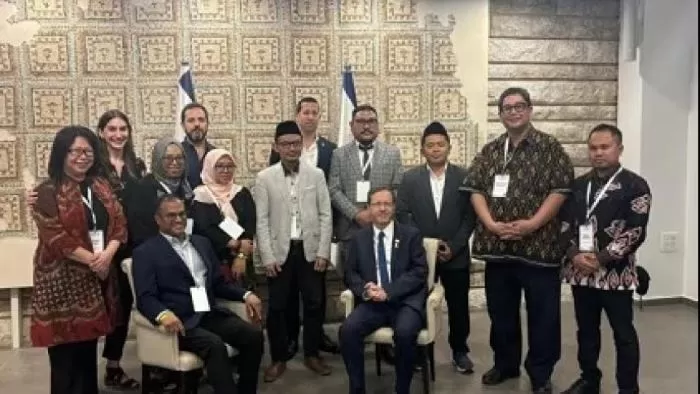 Dikecam Usai Bersama Koleganya Bertemu Presiden Israel, Zainul Maarif Minta Maaf