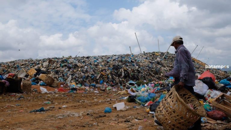TPA Ganet Hampir Penuh, Diprediksi Bertahan Setahun Lebih Lagi