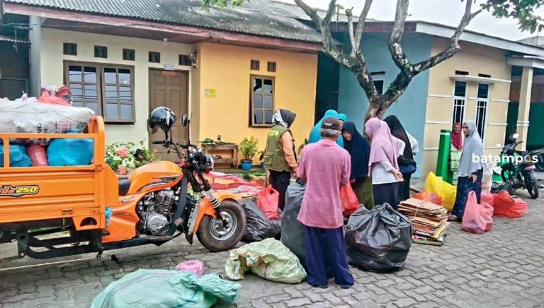 Bank Sampah Pensosmas Tanjunguban Sediakan Layanan Ojek Sampah untuk Angkut Sampah