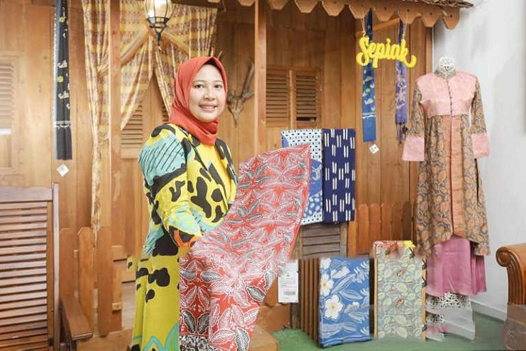 PT Timah Kucurkan Rp1,2 M Bantu 43 UMKM di Babel dan Kepri