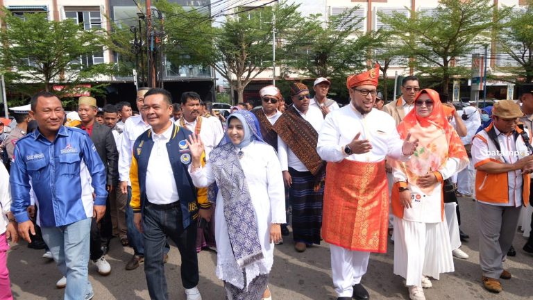 Siap Lanjutkan Program, Rahma-Riza Hafiz Daftar ke KPU Tanjungpinang