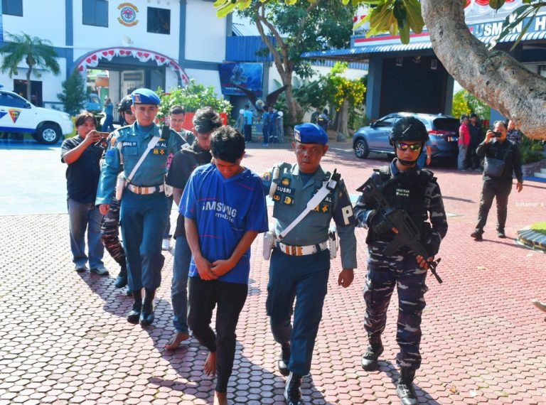 Lanal Karimun Gagalkan Penyelundupan 11 PMI Ilegal, Tekong dan Kru Kapal Ditangkap