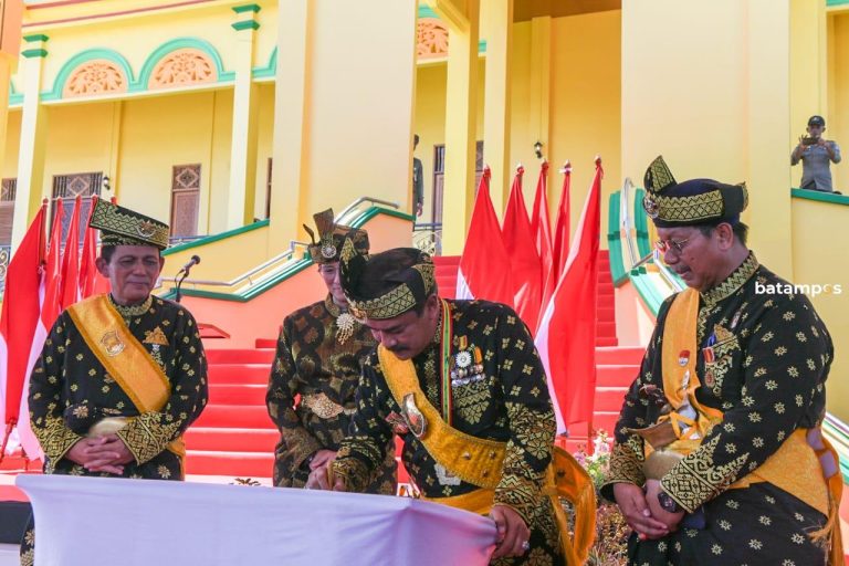 Gubernur Ansar bersama Menparekraf dan Wakapolri Resmikan Gedung LAM Provinsi Kepri