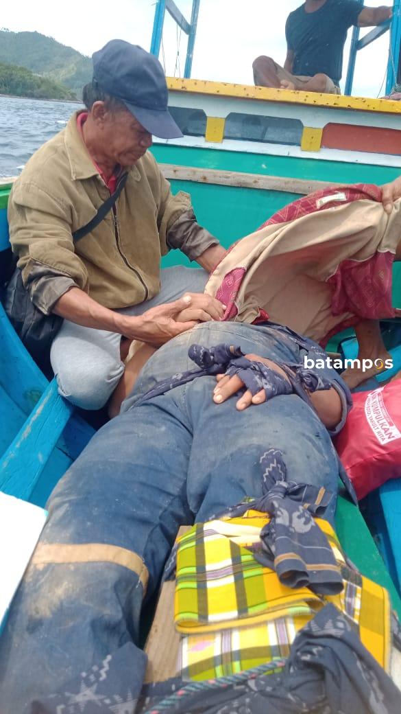 Budi Armansyah Alami Kecelakaan Kerja saat Bongkar Material Proyek Jalan di Jemaja 