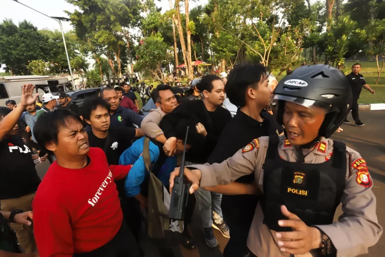 Polda Metro Jaya Tetapkan 19 Tersangka Kasus Kerusuhan Demo di Gedung DPR