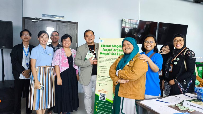 Edukasi Eco Enzyme di Vokasi Polibatam 2024