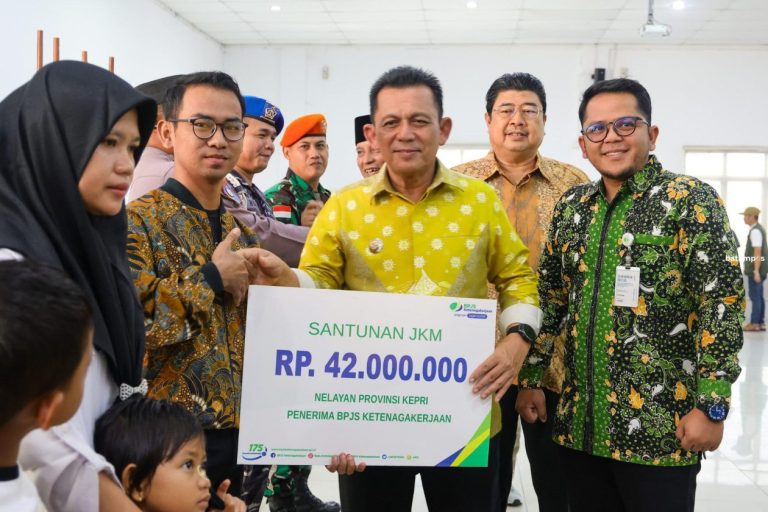 Gubernur Ansar Bertekad Lindungi Nelayan Kepri, Lewat Program BPJS Ketenagakerjaan