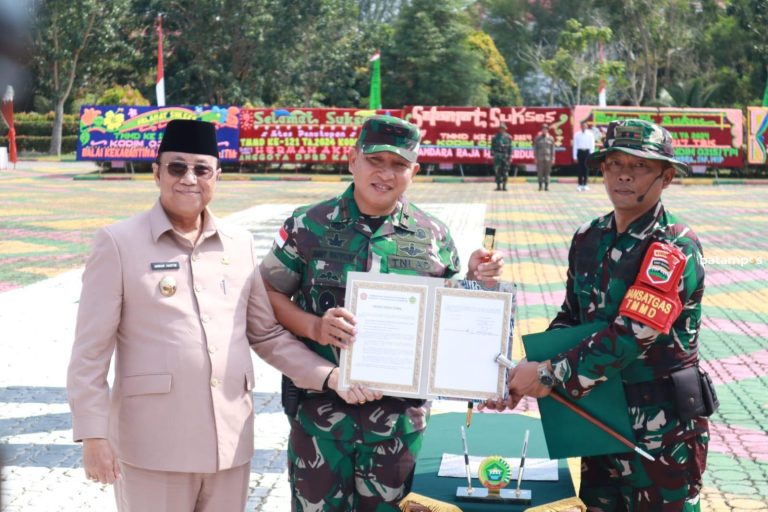 TMMD ke-121 Ditutup, Danrem 033/WP Mengaku Puas Hasil yang Dicapai