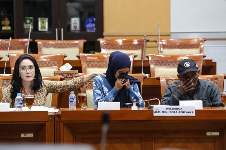 3 Hakim yang Bebaskan Ronald Tannur pada Kasus Pembunuhan Dini Sera Afrianti Dipecat