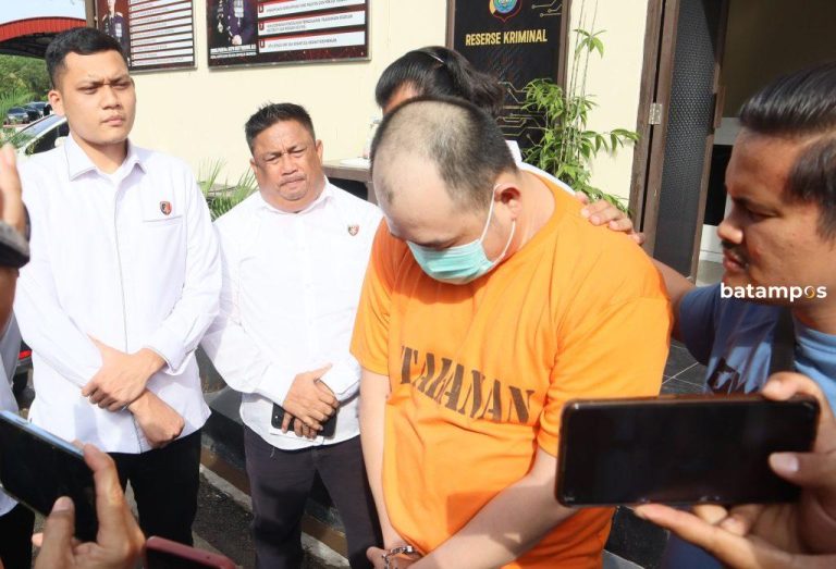 Curi Ponsel Mewah Pengunjung Indomaret, Pedagang Seken Diciduk Polisi