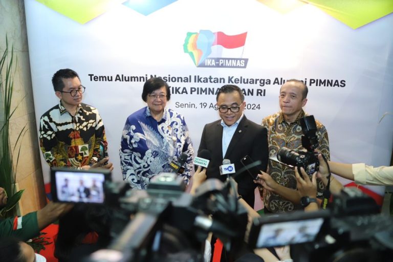 Menteri Anas Gelorakan Pelayanan Publik Digital dalam Seminar Nasional IKA Pimnas