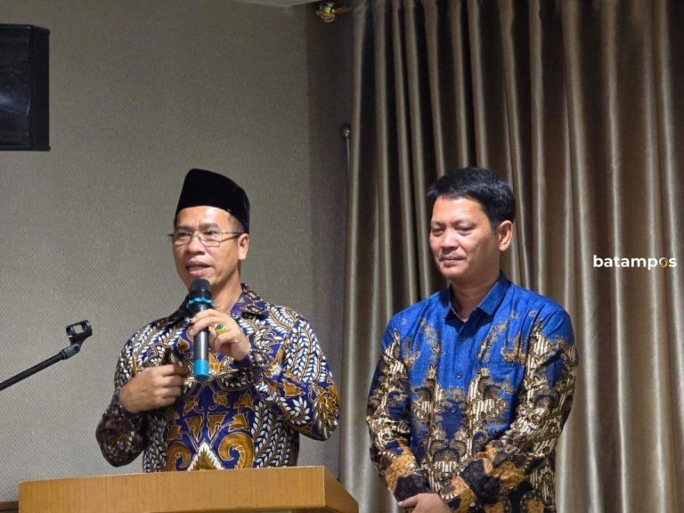 Prioritaskan Deklarasi di 3 Pulau, Aneng-Bayu Pilih Daftar ke KPU Anambas di Hari Terakhir